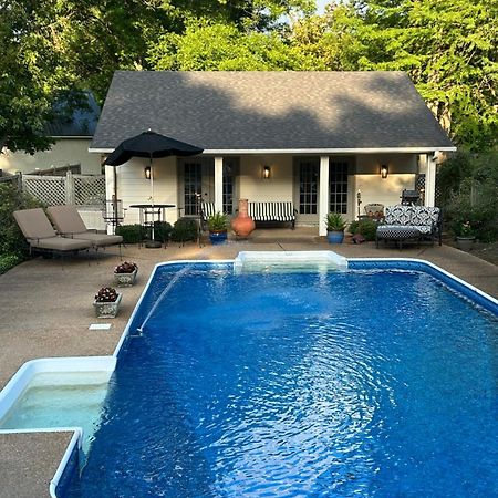 Pool House Hotel Clarksdale Bagian luar foto